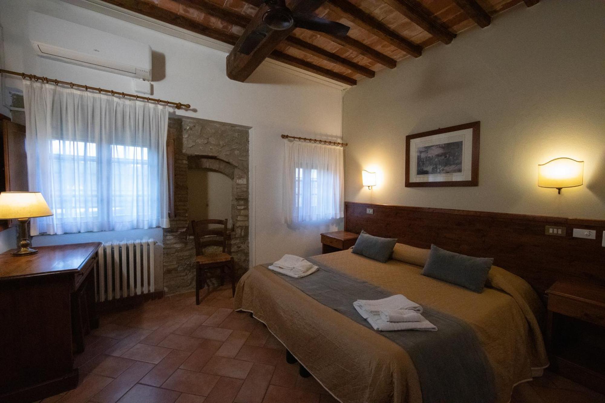 Tenuta Decimo - Il Borgo Di Mariano San Gimignano Extérieur photo